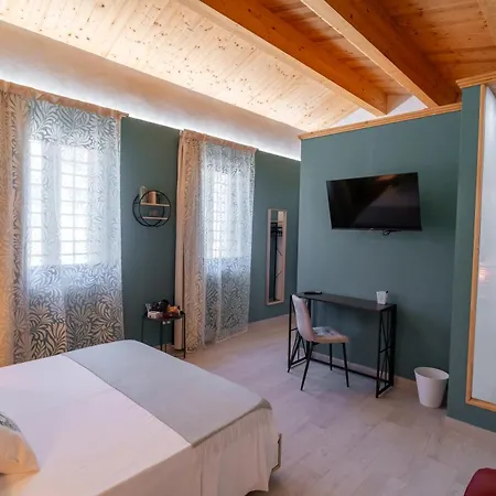 La Casa Di Peppolo Bed and Breakfast Randazzo