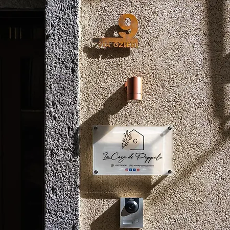 La Casa Di Peppolo * Рандаццо